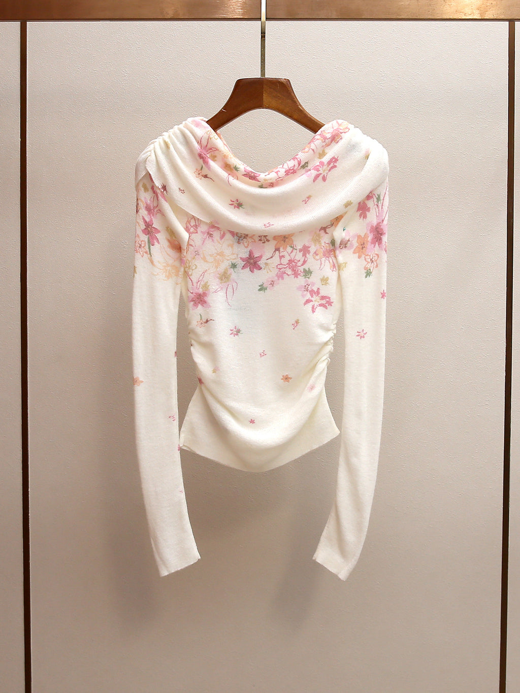 New Spring Elegant Lady Style Floral Ruched Waist Off-Shoulder Knit Top for Women