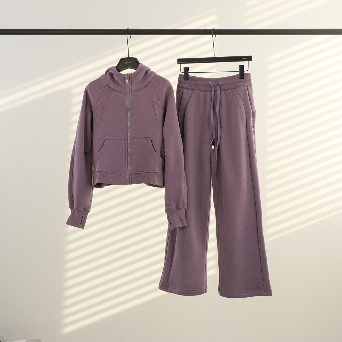 Women's Full-Zip Hooded Tracksuit Set – Oversized Stand Collar Jacket & High-Waist Wide Leg Pants for Yoga, Running & Fitness