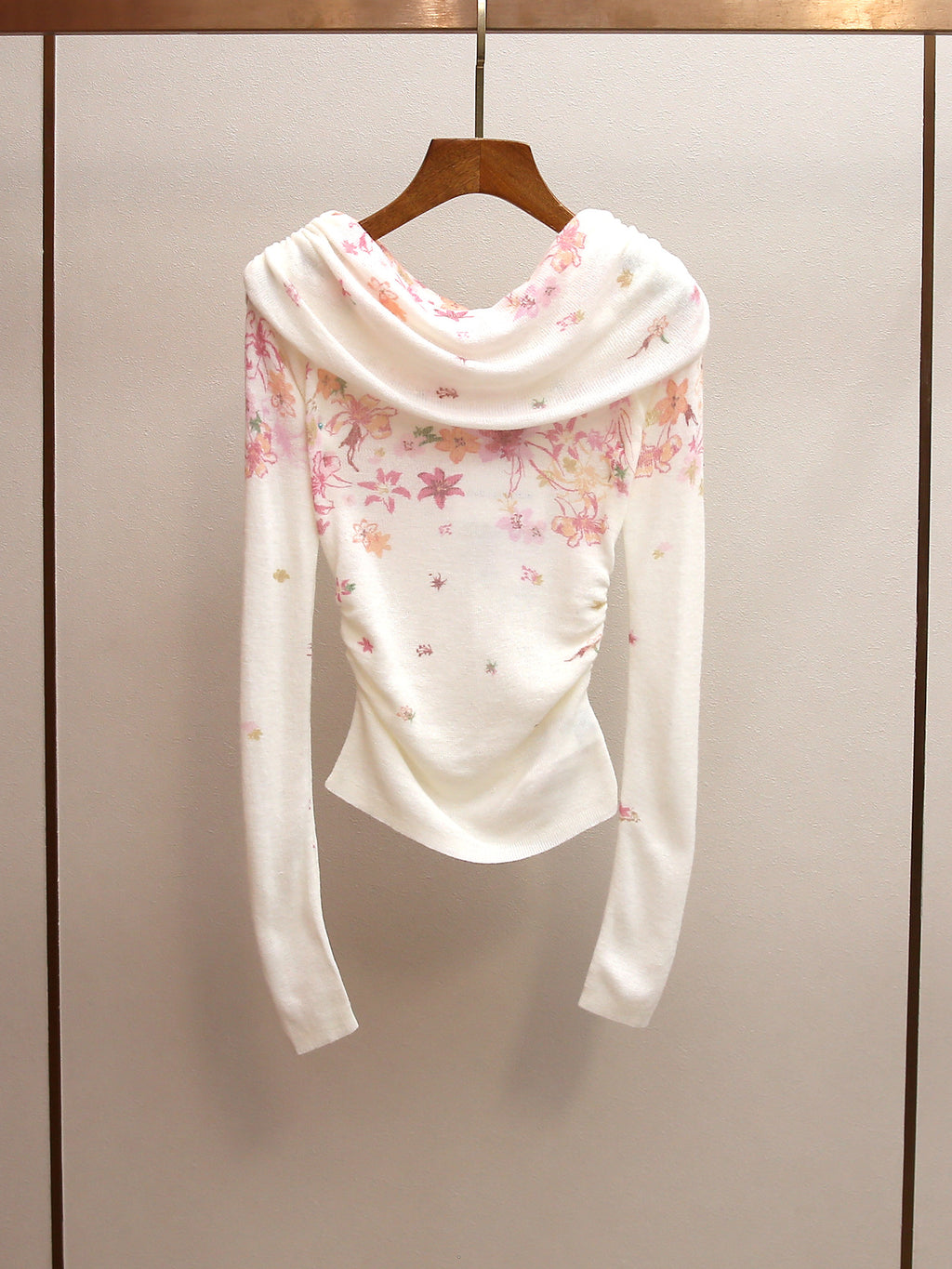 New Spring Elegant Lady Style Floral Ruched Waist Off-Shoulder Knit Top for Women