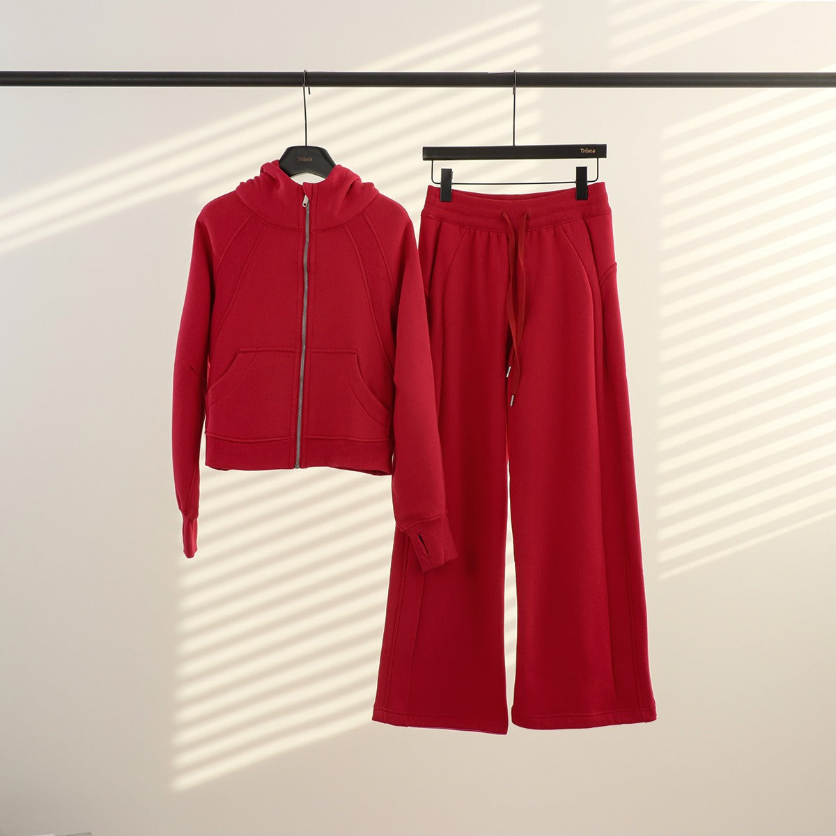 Women's Full-Zip Hooded Tracksuit Set – Oversized Stand Collar Jacket & High-Waist Wide Leg Pants for Yoga, Running & Fitness